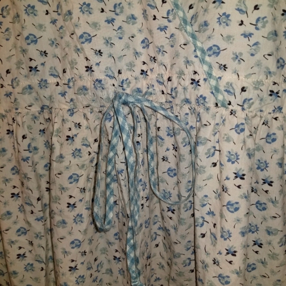 Dawn Dress Bleu Tulips - Picture 14 of 16